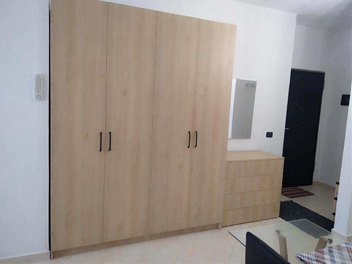 Coastal Apartment Durres Exterior photo